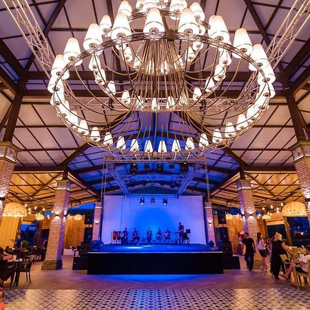 Orbi City Sea View Batumi Ngoại thất bức ảnh