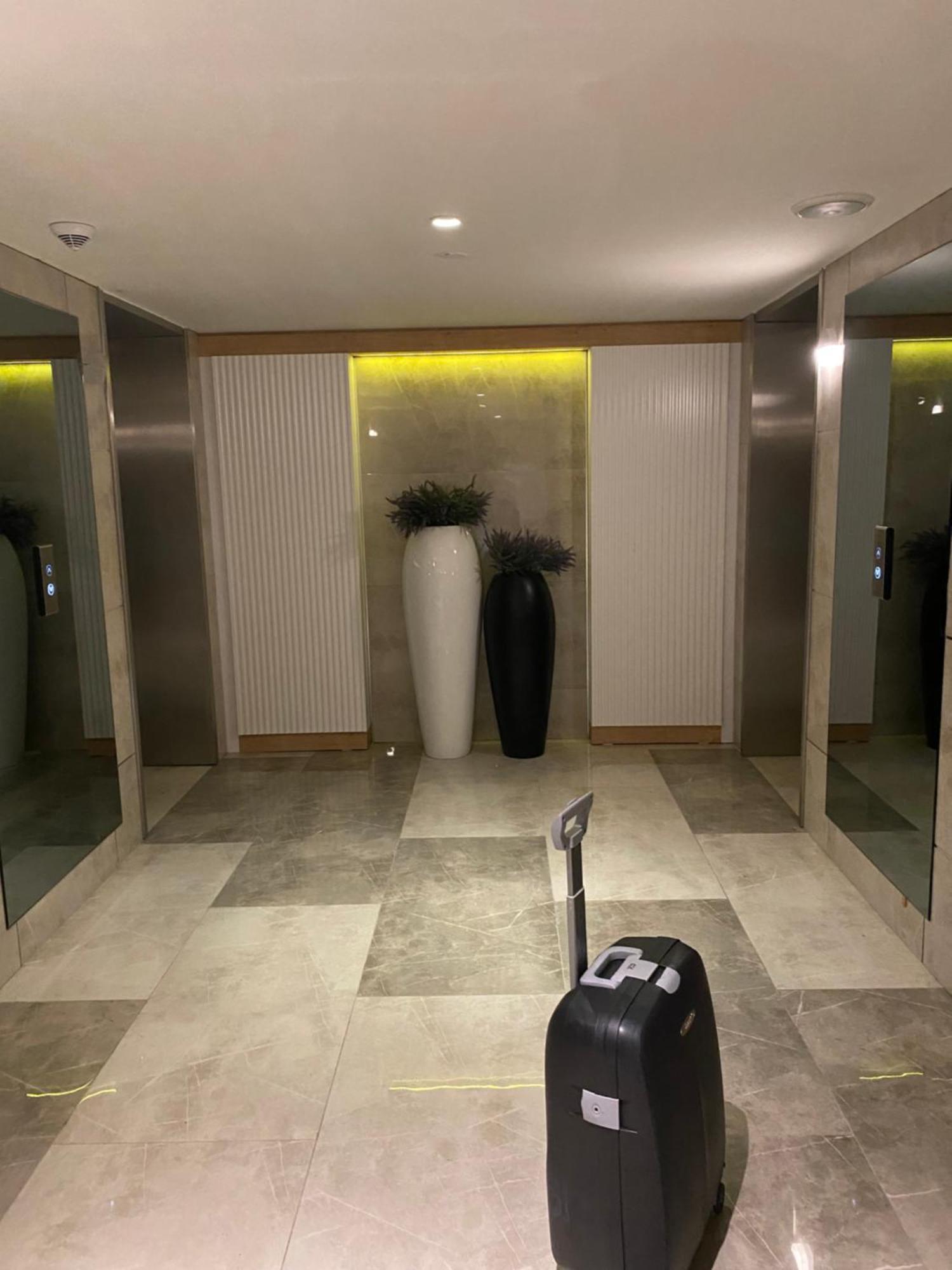 Orbi City Sea View Batumi Ngoại thất bức ảnh